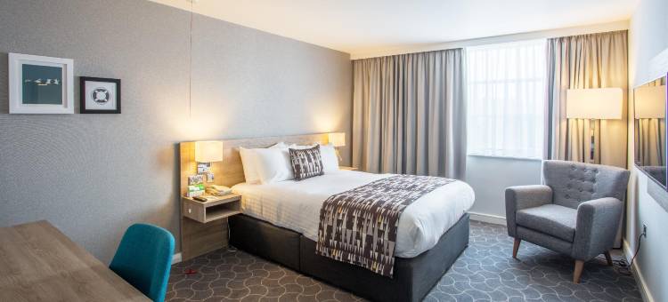 Holiday Inn 埃尔斯米尔港/柴郡橡树(Holiday Inn Ellesmere Port - Cheshire Oaks)图片