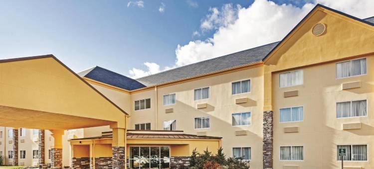 诺克斯维尔机场拉昆塔温德姆套房酒店(La Quinta Inn & Suites by Wyndham Knoxville Airport)图片