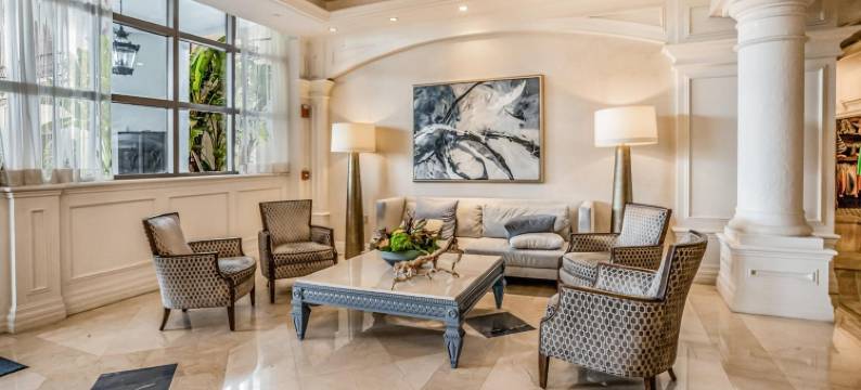 马可海滨度假酒店(Marco Beach Ocean Suites)图片