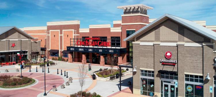 罗利卡瑞万怡酒店(Courtyard Raleigh Cary/Parkside Town Commons)图片