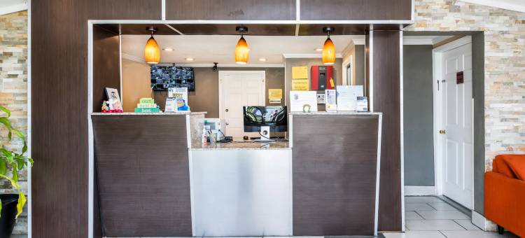 门罗温德姆速8酒店(Super 8 by Wyndham Monroe)图片