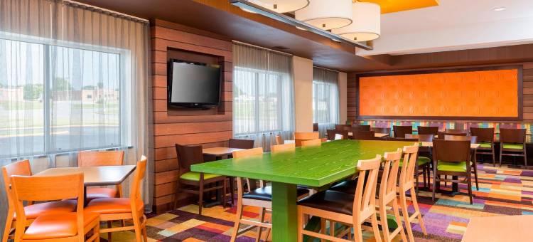 堪萨斯城李斯萨米特万豪万枫酒店(Fairfield Inn & Suites Kansas City Lee's Summit)图片