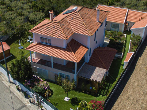 卡萨赫腾西亚魅力旅馆