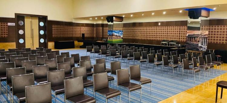 皇家兰花中央基列蒂亨比酒店(Royal Orchid Central Kireeti-Hampi Hospet)图片