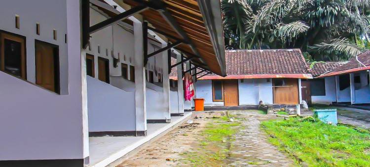 Hotel O Sukandi Homestay Near the Semeton Homestay图片