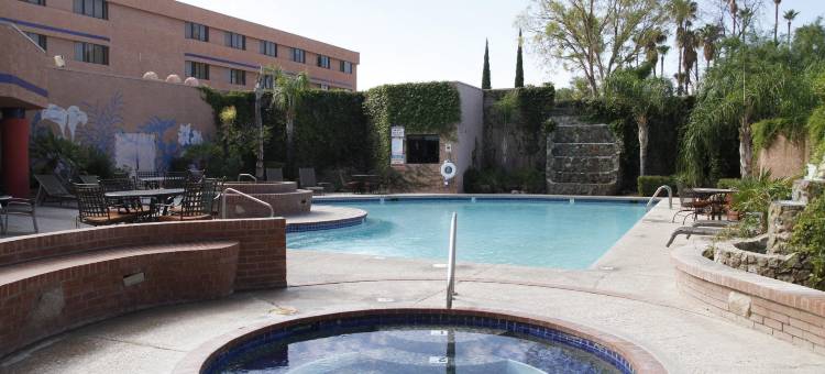 图森子爵套房温德姆华美达酒店(Ramada by Wyndham Viscount Suites Tucson East)图片