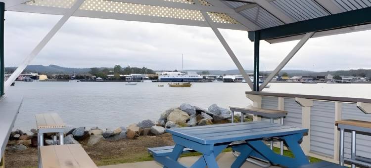 四巨头巴特曼斯贝滨江假日公园(Big4 Batemans Bay at Easts Riverside Holiday Park)图片
