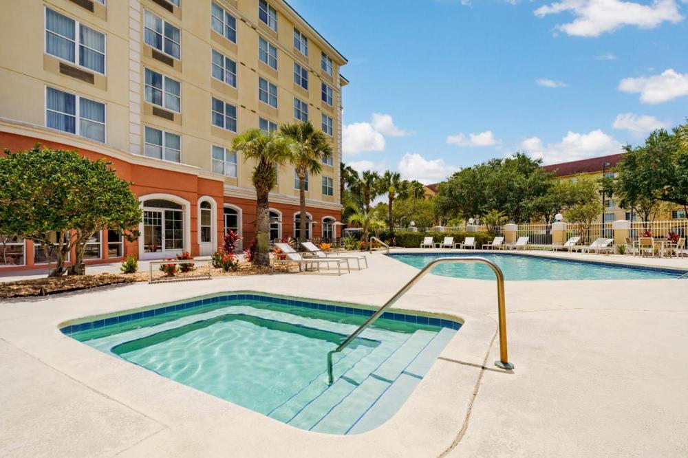 Country Inn & Suites by Radisson, Orlando Airport, FLOver view