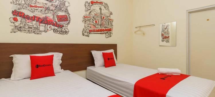 红多兹酒店-丹戎杜伦(RedDoorz Plus @ Suba Hotel Tanjung Duren)图片