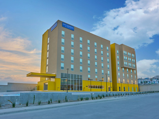 提华纳埃尔弗洛里多万豪City Express酒店