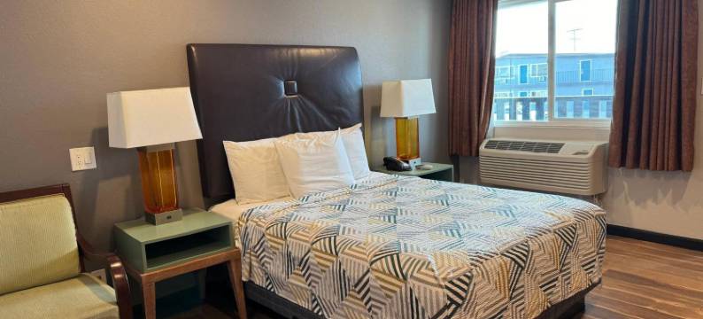 加利福尼亚里奇克雷斯特中国湖 6号汽车旅馆(Motel 6 Ridgecrest, CA -China Lake)图片