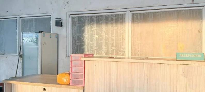 RedDoorz @ Hotel Mewah PLTU Indramayu图片