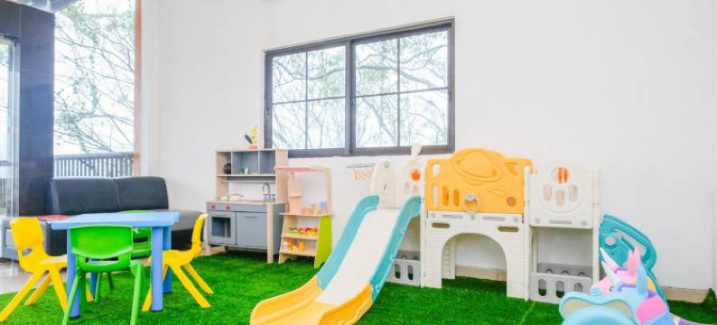 泰坦附近的Rekreasi Selecta(RedDoorz Near Taman Rekreasi Selecta)图片