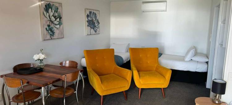波哈拉海滩TOP10假日公园(Pohara Beach Top 10 Holiday Park)图片