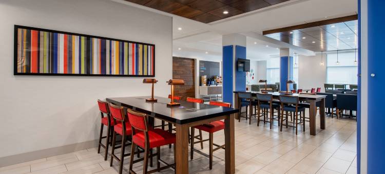 基洛纳-东智选假日酒店及套房(Holiday Inn Express & Suites Kelowna - East)图片