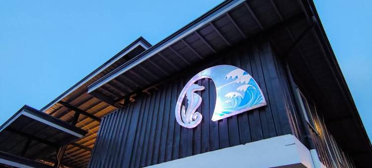 银礁潜水度假村(Silver Reef Dive Resort)图片