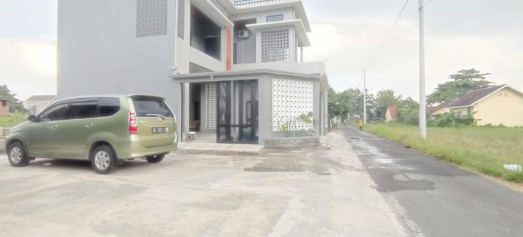 RedDoorz Near Graha Saba Buana 2图片