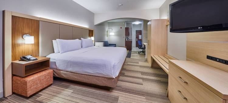 智选假日套房酒店梅德福的中央点(Holiday Inn Express & Suites MEDFORD-CENTRAL POINT by IHG)图片