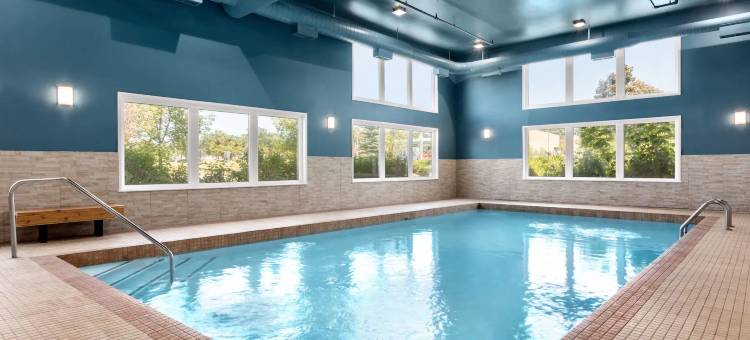 阿贾克斯-多伦多速8酒店(Super 8 by Wyndham Ajax/Toronto on)图片
