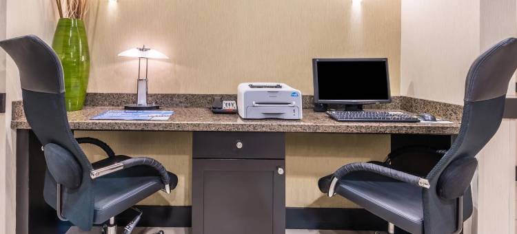 矿泉井城戴斯套房酒店(Days Inn & Suites by Wyndham Mineral Wells)图片