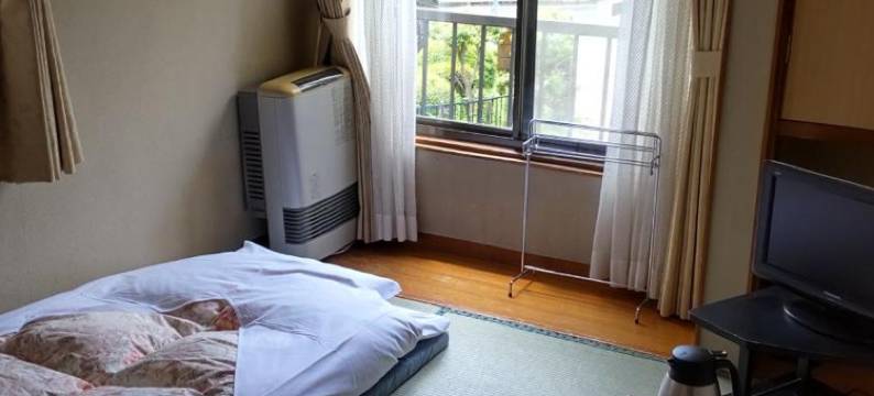 莫托哈克尼旅馆(Moto-Hakone Guest House)图片