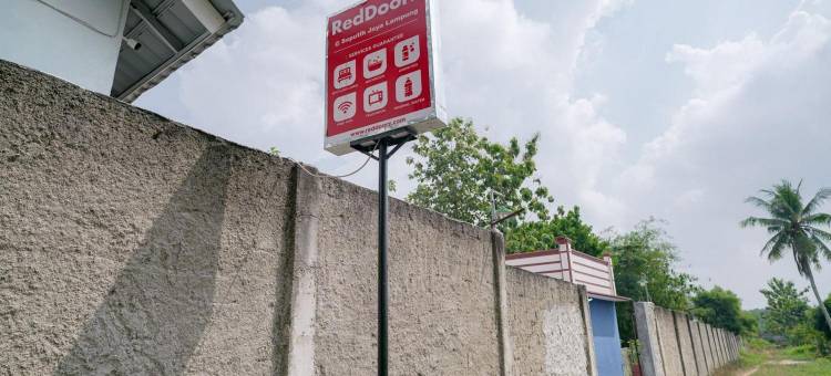 红多兹酒店-塞普提贾亚楠榜(RedDoorz @ Seputih Jaya Lampung)图片