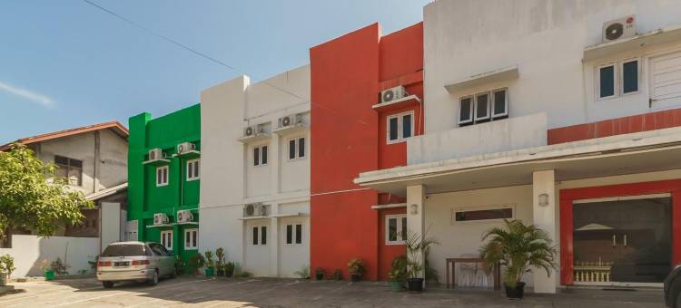 红多兹伊斯兰酒店-邦里玛尼亚卡马卡姆亚奇(RedDoorz Syariah @ Panglima Nyak Makam Aceh)图片