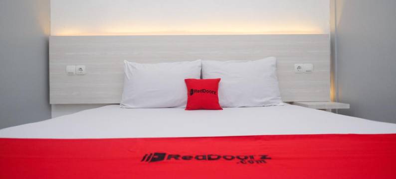 近北加浪岸收费站出口红多兹酒店(RedDoorz Near Exit Tol Pekalongan)图片