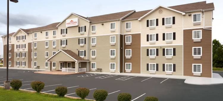 圣罗伯特-伦纳德伍德堡浩枫温德姆公寓(Hawthorn Extended Stay by Wyndham Saint Robert)图片