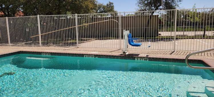 Baymont by Wyndham San Antonio Airport图片