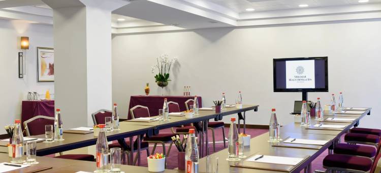 美丽华皇冠海滩度假酒店(Tiara Miramar Beach Resort)图片