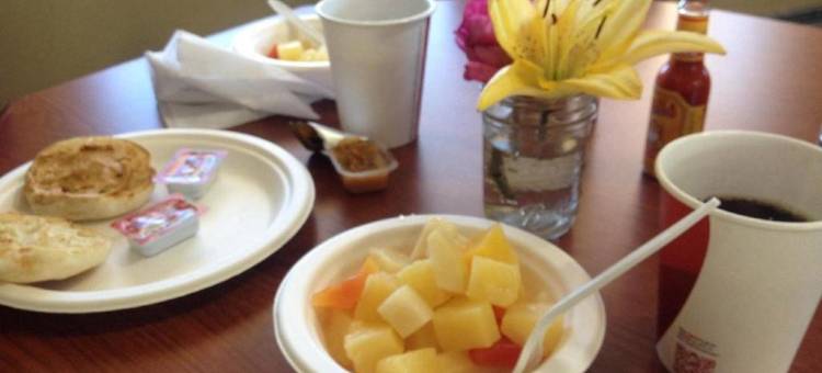 红箭旅馆及套房，温德姆旗下Travelodge(Red Arrow Inn & Suites, a Travelodge by Wyndham)图片