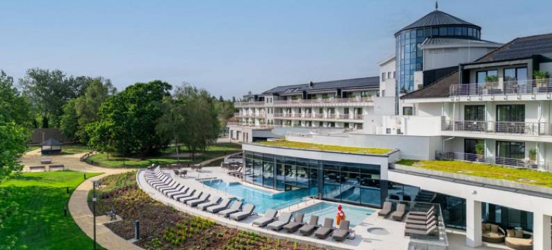 克尼斯湾花园度假村及会议酒店(Kenese Bay Garden Resort & Conference Hotel)图片