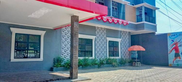 RedDoorz Near Alun Alun Slawi图片