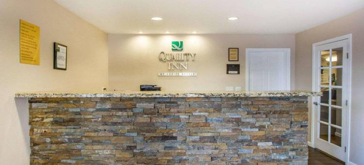 费拉格尔斯塔夫东I-40品质酒店(Quality Inn Flagstaff East I-40)图片