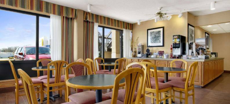 牛津速8酒店(Super 8 by Wyndham Oxford)图片