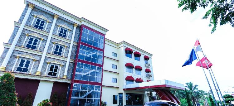 展玉费卢西吉诺酒店(Gino Feruci Cianjur)图片