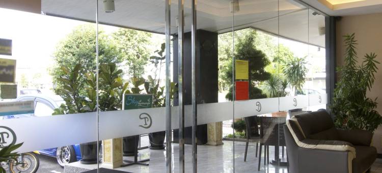 努萨CT酒店(Hotel Nusa CT)图片