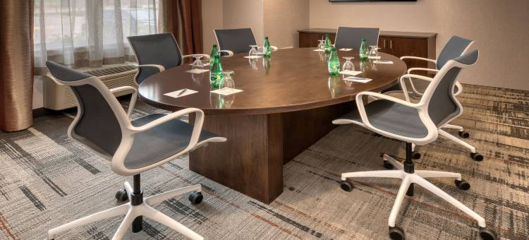 巴里福朋喜来登酒店(Four Points by Sheraton Barrie)图片