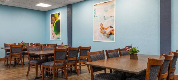 布兰森豪生酒店(Howard Johnson by Wyndham Branson)图片