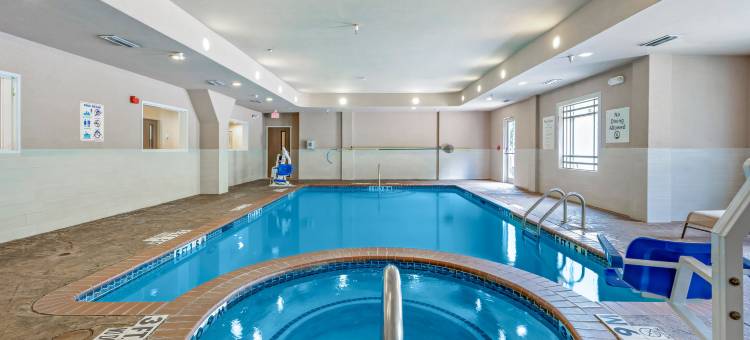 智选假日套房酒店基尔戈北(Holiday Inn Express & Suites Kilgore North)图片