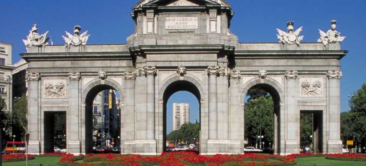 宜必思快捷马德里阿尔巴桑斯(Ibis Budget Madrid Albasanz)图片