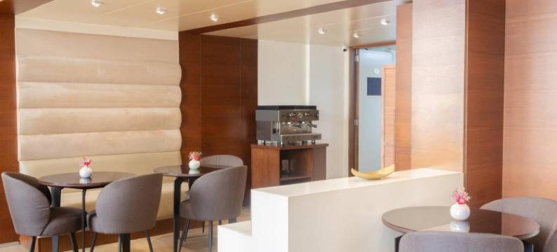 大不列颠套房酒店(Britannia Suites)图片