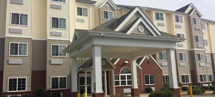 哥伦布/摩尔堡附近温德姆麦客达套房酒店(Microtel Inn & Suites by Wyndham Columbus/Near Fort Moore)图片