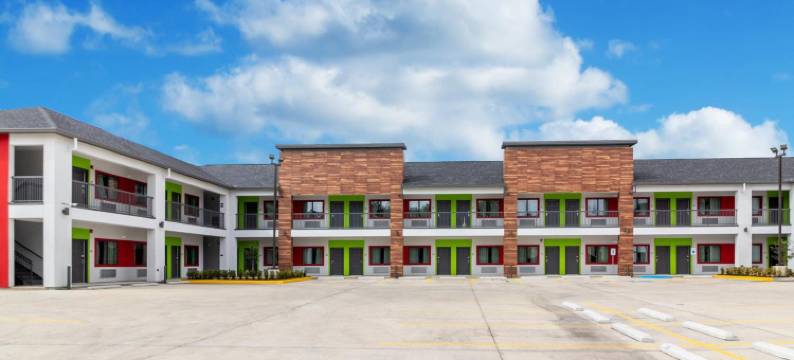 金伍德IAH机场美洲佳值套房酒店(Americas Best Value Inn & Suites Kingwood IAH Airport)图片