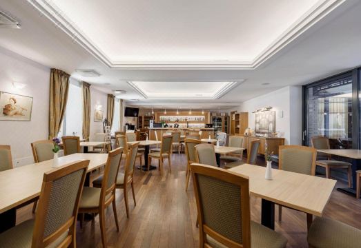 Euterpe HotelHotel Overview