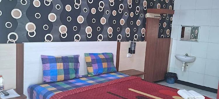 任抹里雅酒店(Ria Hotel Jember)图片