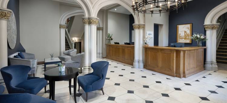 布雷德肖小修道院乡村俱乐部万豪德尔塔酒店(Delta Hotels Breadsall Priory Country Club)图片