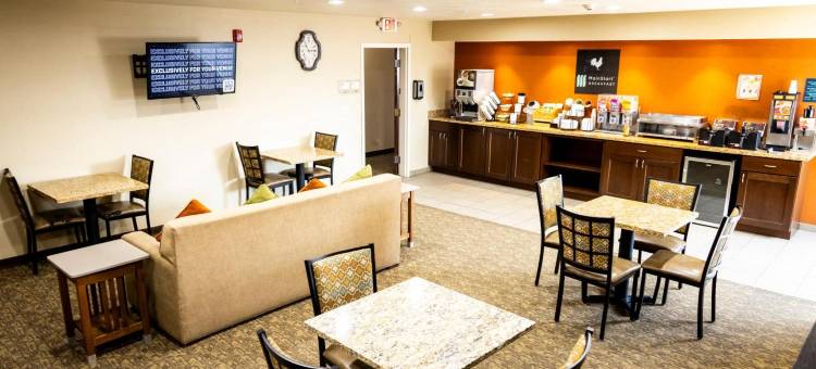 科拉尔维尔-爱荷华市美茵斯坦套房酒店(MainStay Suites Coralville - Iowa City)图片