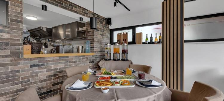 波兹塔纳海滩酒店(Beach Hotel Božikovina)图片